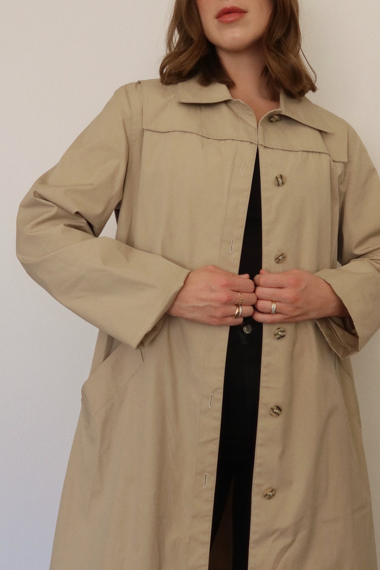 Classic Trench Coat in Khaki