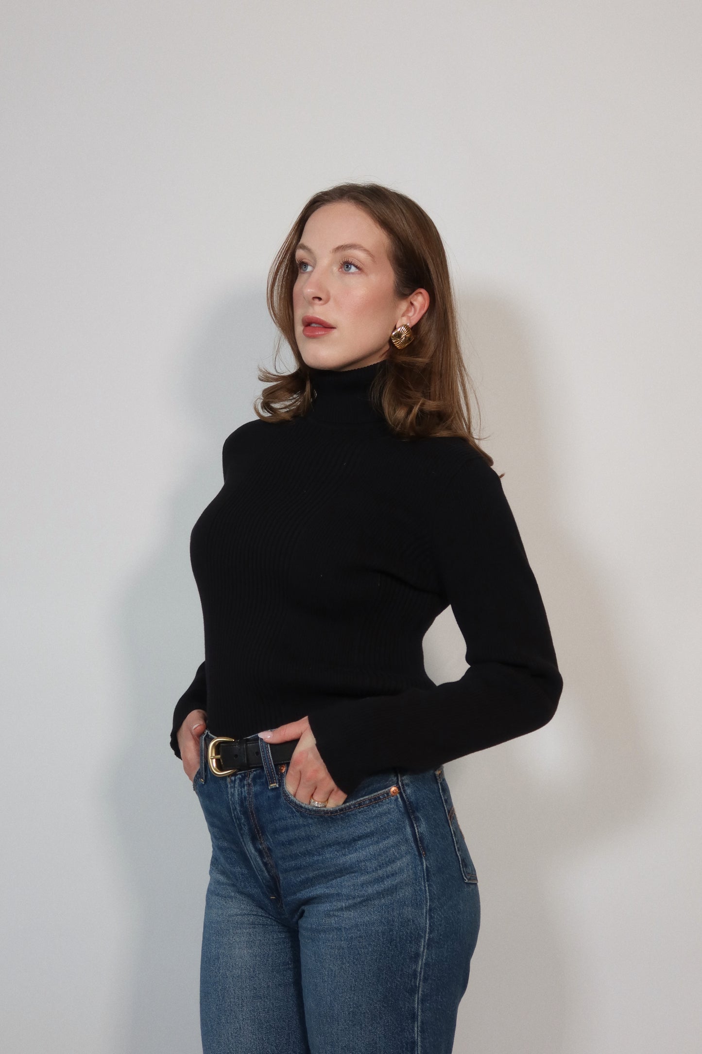 Ribbed Turtleneck Top in Black