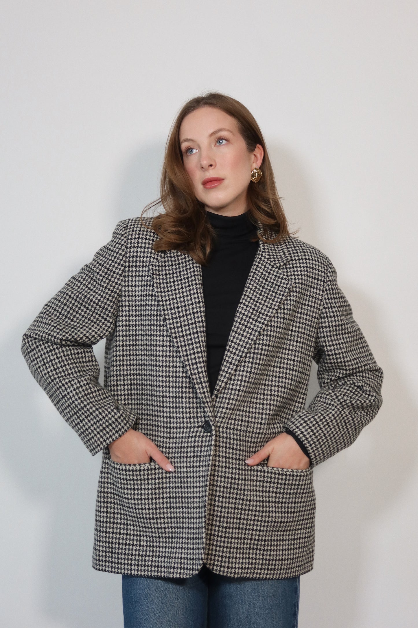 Wool Houndstooth Blazer in Black and White